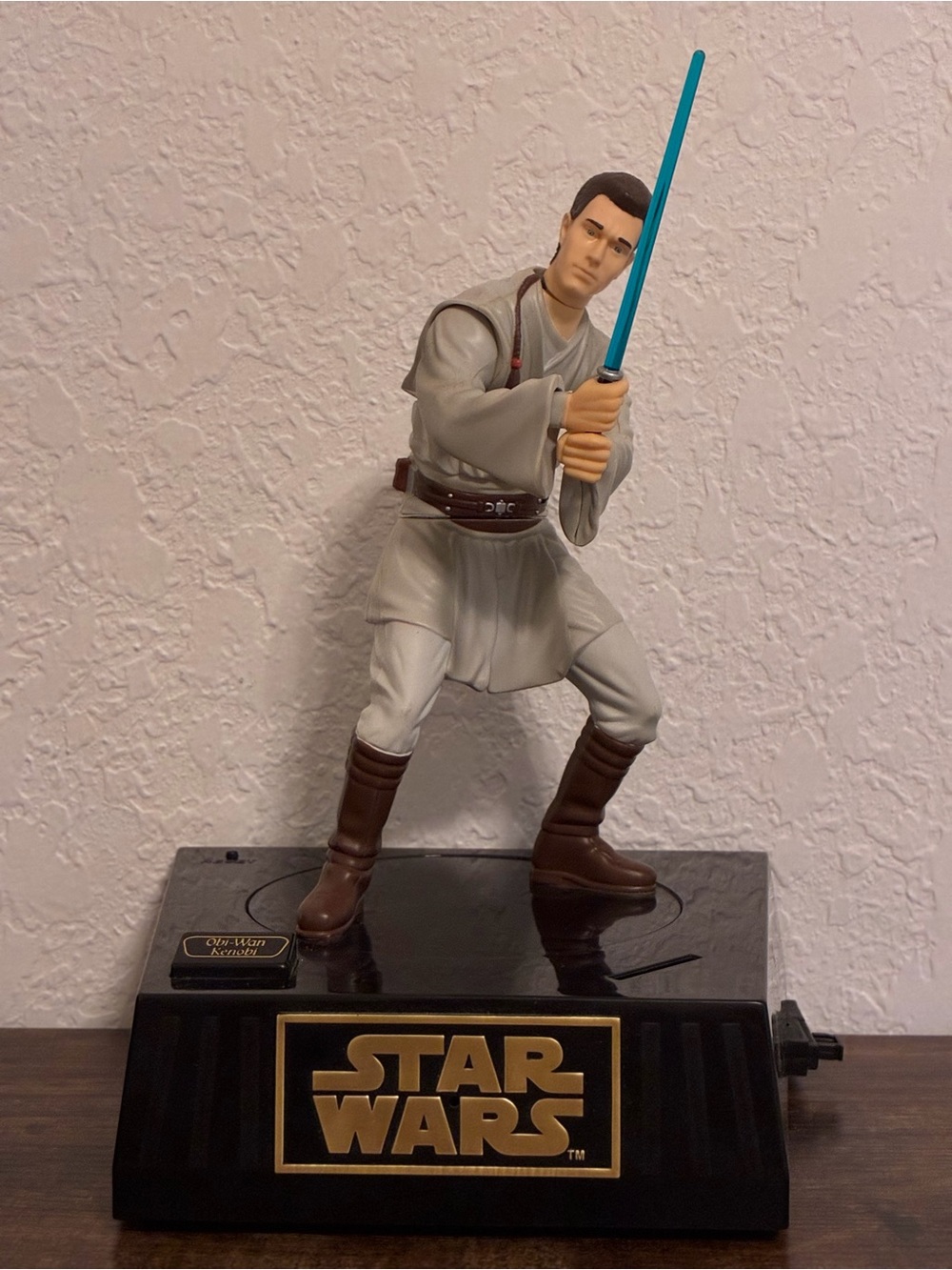 Thinkway Toys Star Wars Episode I Obi-Wan Kenobi Interactive Talking Bank 1999